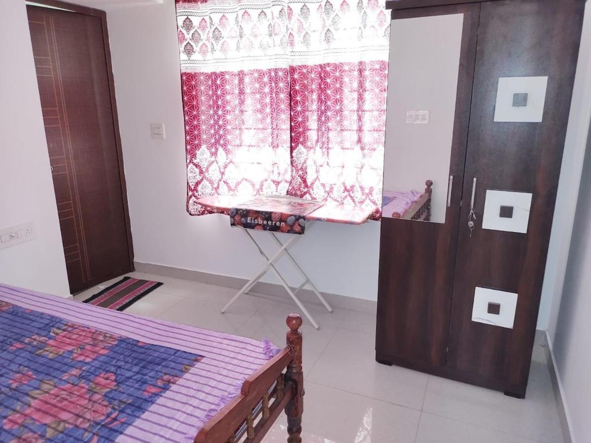 Fully Furnished 3Bhk 2 Floor Villa Angamali Exteriör bild